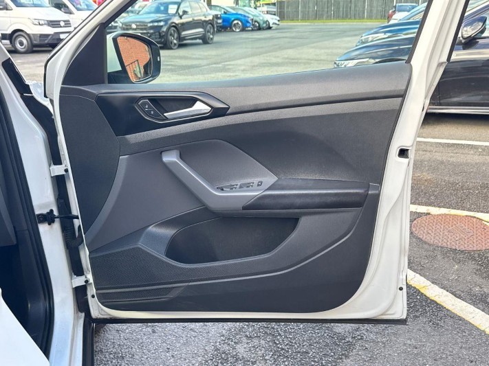2019 (69) VOLKSWAGEN T-CROSS 1.0 TSI S 5dr 5968149