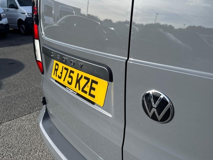 2025 (75) VOLKSWAGEN COMMERCIAL CADDY 2.0 TDI 102PS Commerce Plus Van [Tech Pack] 5941559