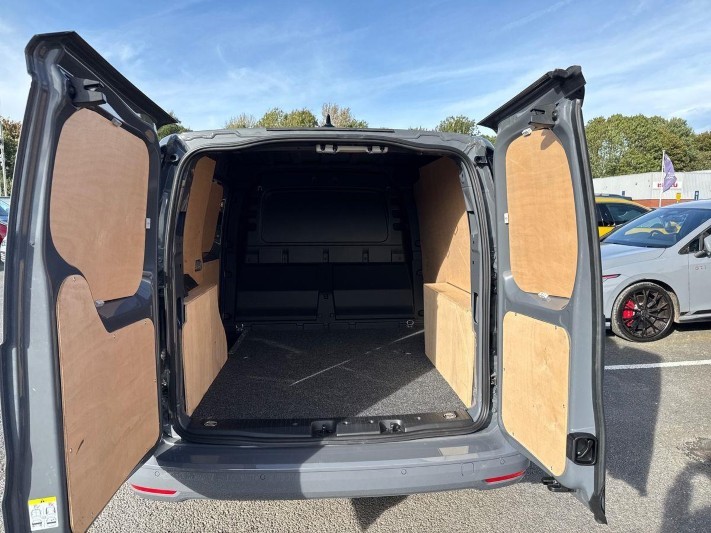 2025 (75) VOLKSWAGEN COMMERCIAL CADDY 2.0 TDI 102PS Commerce Plus Van [Tech Pack] 5941549