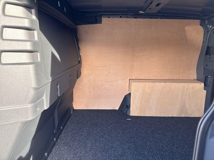 2025 (75) VOLKSWAGEN COMMERCIAL CADDY 2.0 TDI 102PS Commerce Plus Van [Tech Pack] 5941520