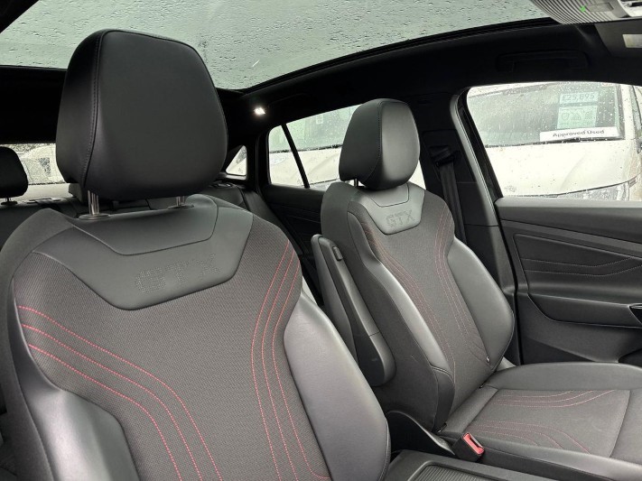 2023 (73) VOLKSWAGEN ID.5 220kW 4MOTION GTX Style 77kWh 5dr Auto 5959424