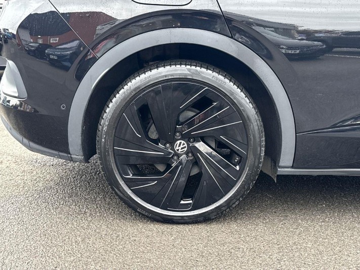 2023 (73) VOLKSWAGEN ID.5 220kW 4MOTION GTX Style 77kWh 5dr Auto 5959410