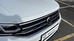 2021 (21) VOLKSWAGEN TIGUAN 2.0 TDI R-Line 5dr DSG 5953269