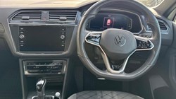 2021 (21) VOLKSWAGEN TIGUAN 2.0 TDI R-Line 5dr DSG 5953250