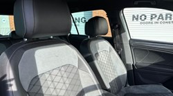 2021 (21) VOLKSWAGEN TIGUAN 2.0 TDI R-Line 5dr DSG 5953238