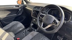 2021 (21) VOLKSWAGEN TIGUAN 2.0 TDI R-Line 5dr DSG 5953232