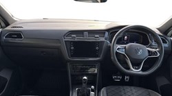 2021 (21) VOLKSWAGEN TIGUAN 2.0 TDI R-Line 5dr DSG 5953237