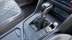 2021 (21) VOLKSWAGEN TIGUAN 2.0 TDI R-Line 5dr DSG 5953259