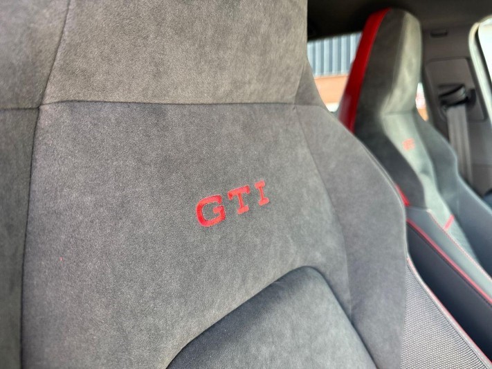 2026 (76) VOLKSWAGEN GOLF 2.0 TSI 300 GTI Clubsport 5dr DSG 5946681