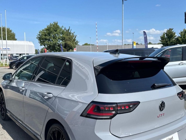2026 (76) VOLKSWAGEN GOLF 2.0 TSI 300 GTI Clubsport 5dr DSG 5946702
