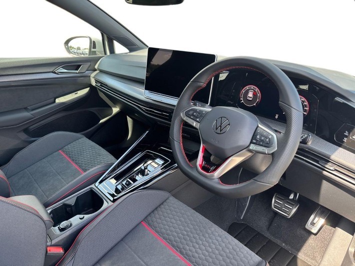 2026 (76) VOLKSWAGEN GOLF 2.0 TSI 300 GTI Clubsport 5dr DSG 5946668