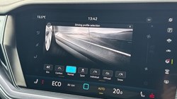2024 (73) VOLKSWAGEN TOUAREG 3.0 V6 TDI 4Motion 286 Black Edition 5dr Tip Auto 5954314