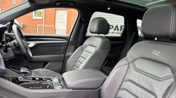 2024 (73) VOLKSWAGEN TOUAREG 3.0 V6 TDI 4Motion 286 Black Edition 5dr Tip Auto 5954320
