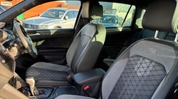 2024 (73) VOLKSWAGEN TIGUAN 2.0 TDI R-Line Edition 5dr DSG 5994473