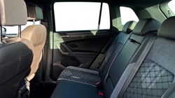 2024 (73) VOLKSWAGEN TIGUAN 2.0 TDI R-Line Edition 5dr DSG 5994445