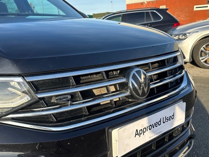 2024 (73) VOLKSWAGEN TIGUAN 2.0 TDI R-Line Edition 5dr DSG 5994480