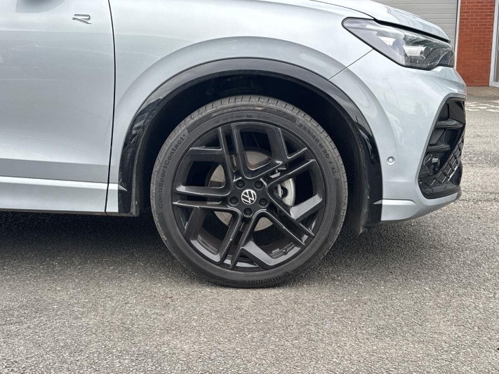 2024 (74) VOLKSWAGEN TIGUAN 1.5 eTSI 150 R-Line 5dr DSG 5989890