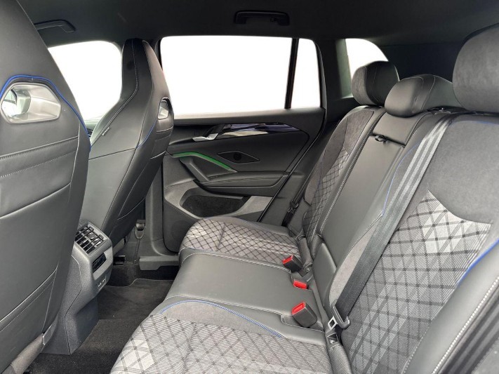 2024 (74) VOLKSWAGEN TIGUAN 1.5 eTSI 150 R-Line 5dr DSG 5989893