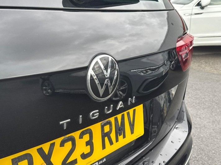 2023 (23) VOLKSWAGEN TIGUAN 1.5 TSI 150 R-Line 5dr DSG 5985825