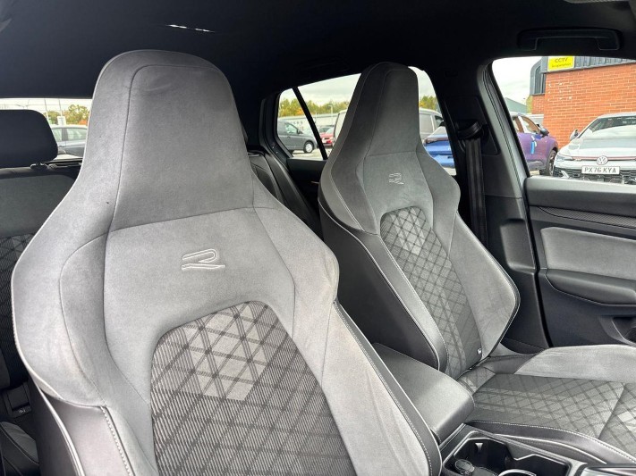 2022 (71) VOLKSWAGEN GOLF 1.5 TSI R-Line 5dr 5989778