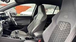 2022 (71) VOLKSWAGEN GOLF 1.5 TSI R-Line 5dr 5989802