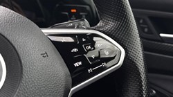 2022 (71) VOLKSWAGEN GOLF 1.5 TSI R-Line 5dr 5989788