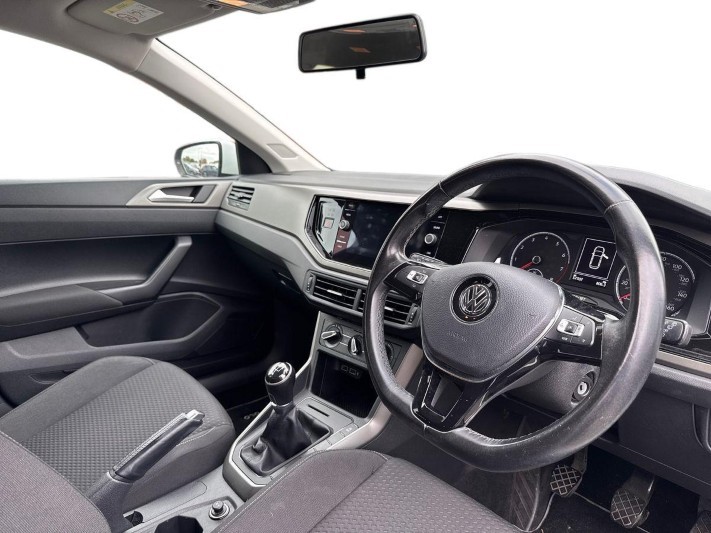 2018 (18) VOLKSWAGEN POLO 1.0 TSI 95 SE 5dr 5990042