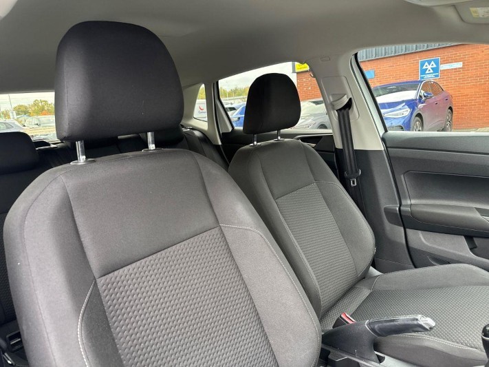 2018 (18) VOLKSWAGEN POLO 1.0 TSI 95 SE 5dr 5990048