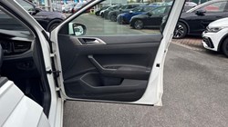 2018 (18) VOLKSWAGEN POLO 1.0 TSI 95 SE 5dr 5990050