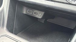 2018 (18) VOLKSWAGEN POLO 1.0 TSI 95 SE 5dr 5990063