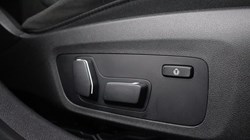 BMW 3 SERIES M340i xDrive MHT 4dr Step Auto 4624636