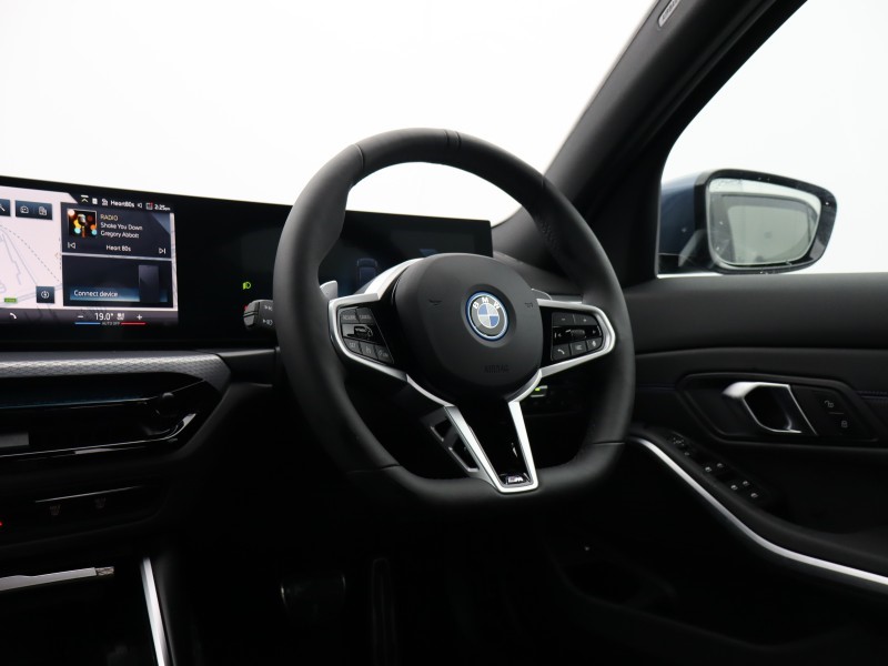  BMW 3 SERIES 330e M Sport 4dr Step Auto [Pro Pack] 4789263