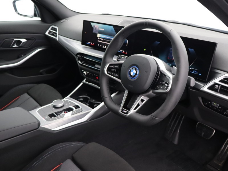 BMW 3 SERIES 330e M Sport 4dr Step Auto [Pro Pack] 4789253
