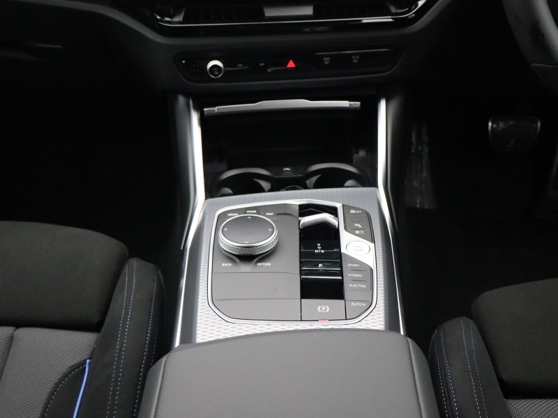  BMW 3 SERIES 330e M Sport 4dr Step Auto [Pro Pack] 4789261