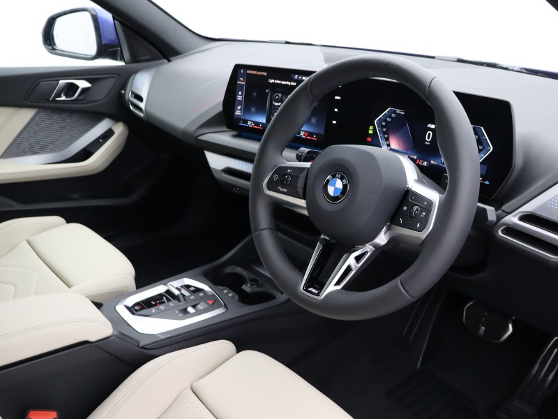  BMW 2 SERIES 220 M Sport 4dr Step Auto 4789318