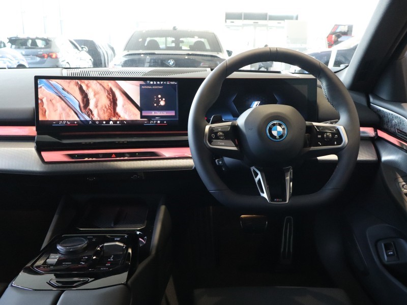  BMW I5 250kW eDr40 M Sport 84kWh 5dr Auto Tech PLUS/Cmf PLUS/22kW 5238677