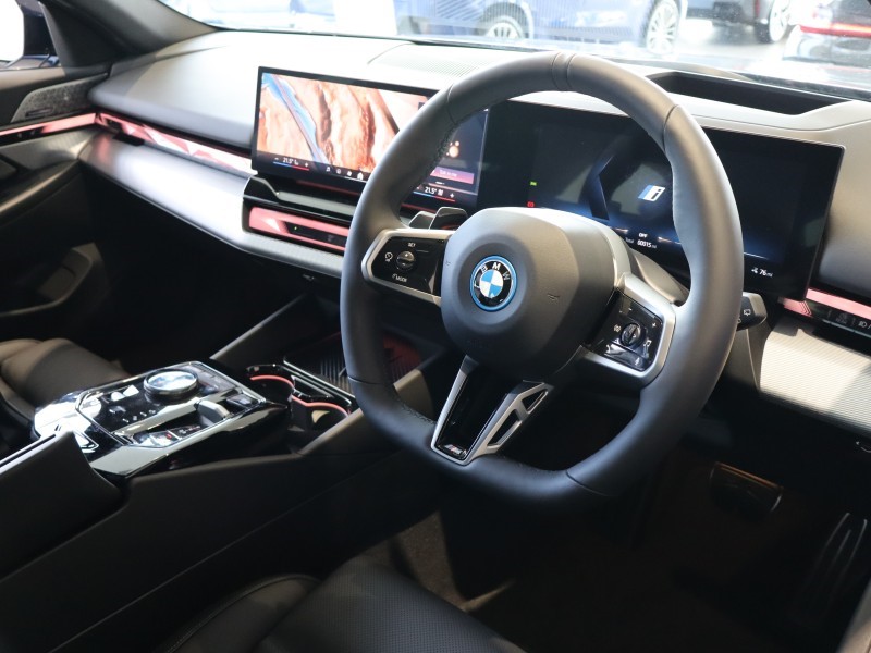  BMW I5 250kW eDr40 M Sport 84kWh 5dr Auto Tech PLUS/Cmf PLUS/22kW 5238673