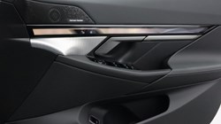 BMW 5 SERIES 530e M Sport 4dr Auto 5400318