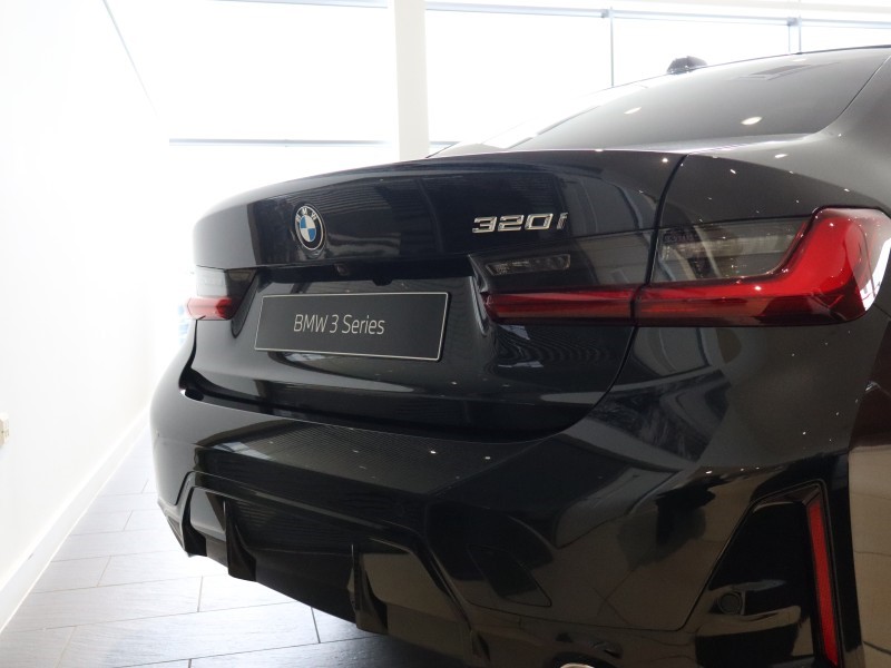  BMW 3 SERIES 320i M Sport 4dr Step Auto 5511486