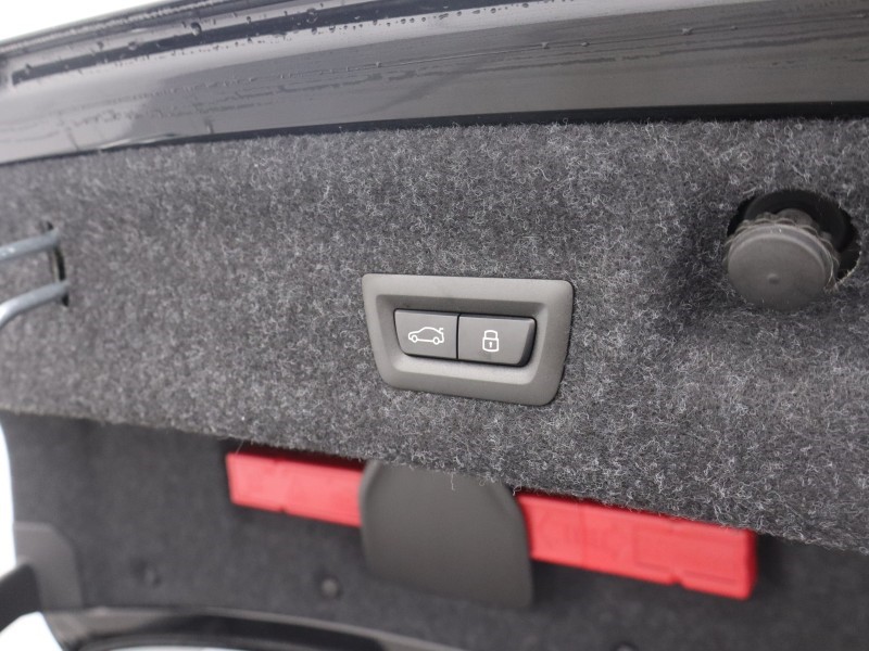  BMW M4 xDrive Competition M 2dr Step Auto 4943278