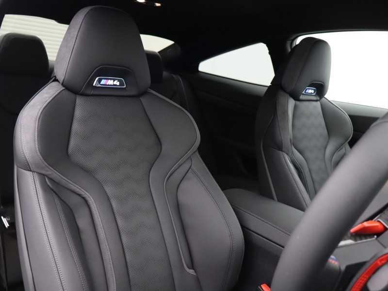  BMW M4 xDrive Competition M 2dr Step Auto 4943290