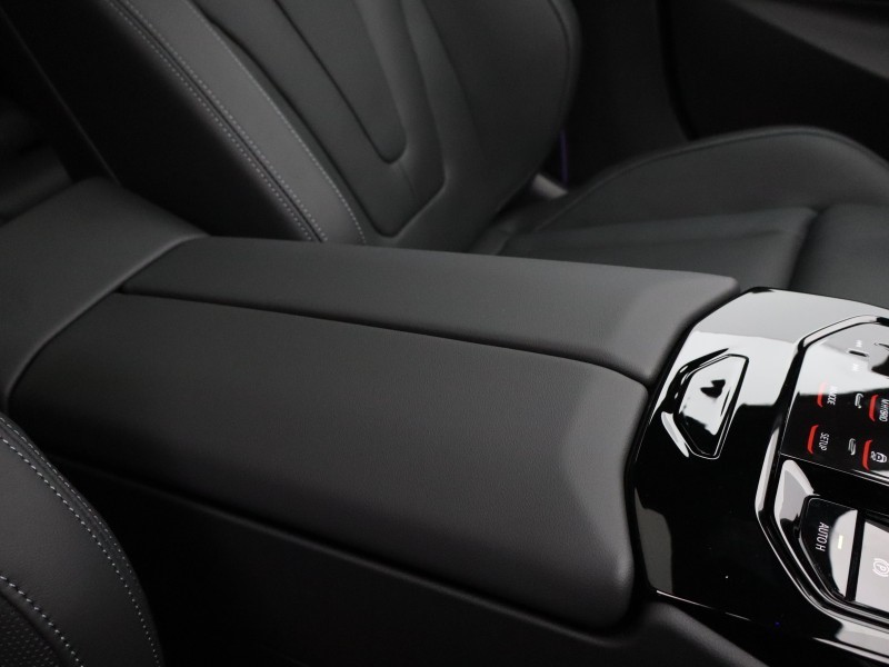  BMW M5 5dr DCT 5303949