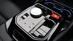 BMW M5 4dr DCT 5237879