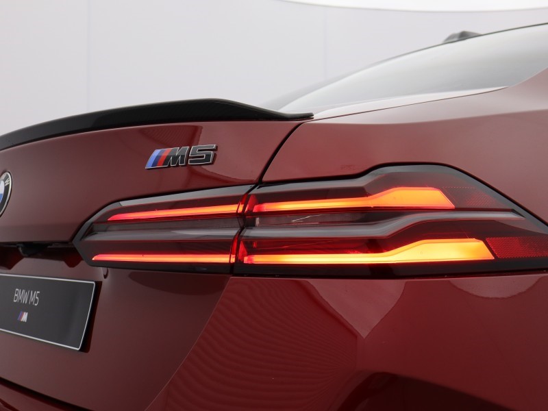  BMW M5 4dr DCT 5237823