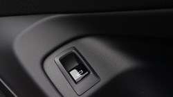 BMW M5 4dr DCT 5237856