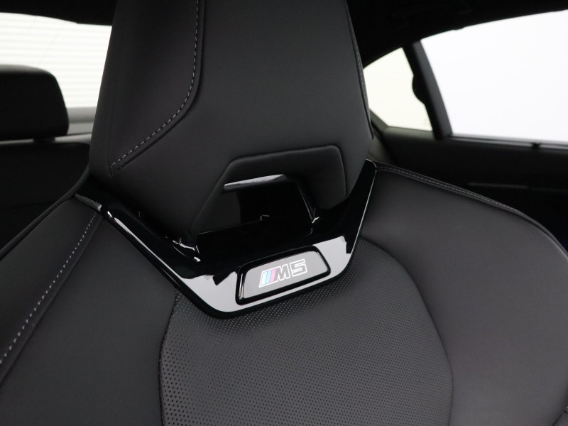  BMW M5 4dr DCT 5237858