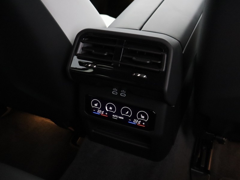  BMW M5 5dr DCT 5519724