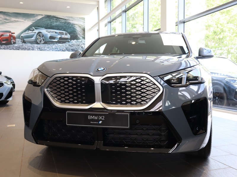 BMW iX2