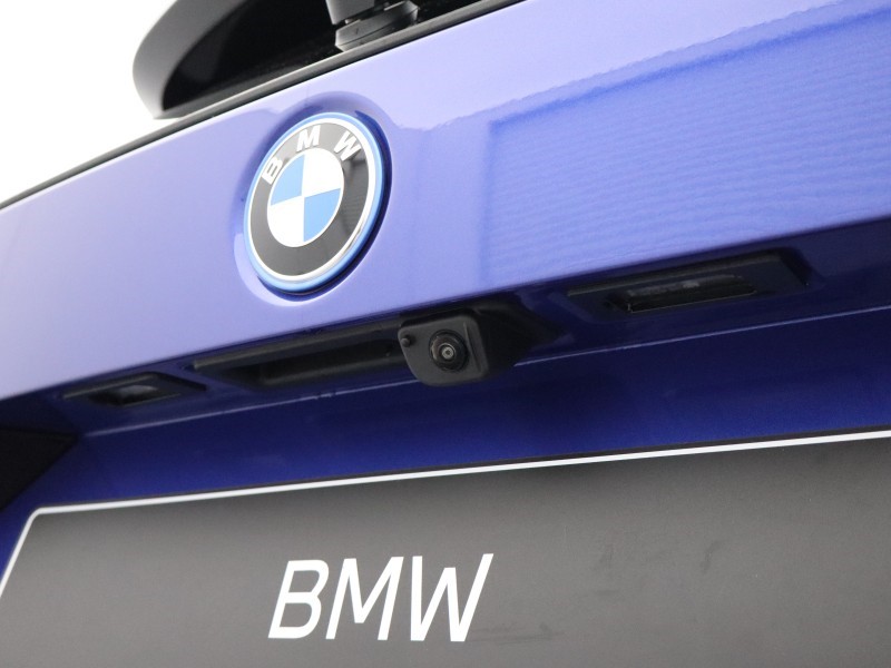  BMW iX1 150kW eDrive20 Shadow Ed 65kWh 5dr Auto [22kWCh] 5927159