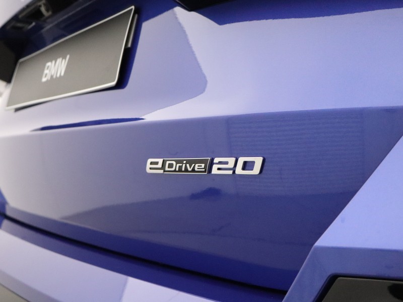  BMW iX1 150kW eDrive20 Shadow Ed 65kWh 5dr Auto [22kWCh] 5927157